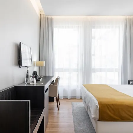 Hotell Jupiter - Rooftop & 4*