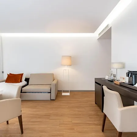 Отель Jupiter - Rooftop & Лиссабон