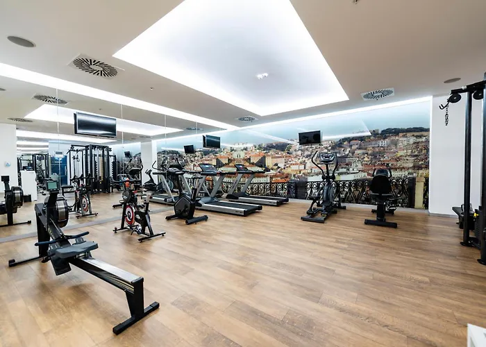 Jupiter - Rooftop & リスボン