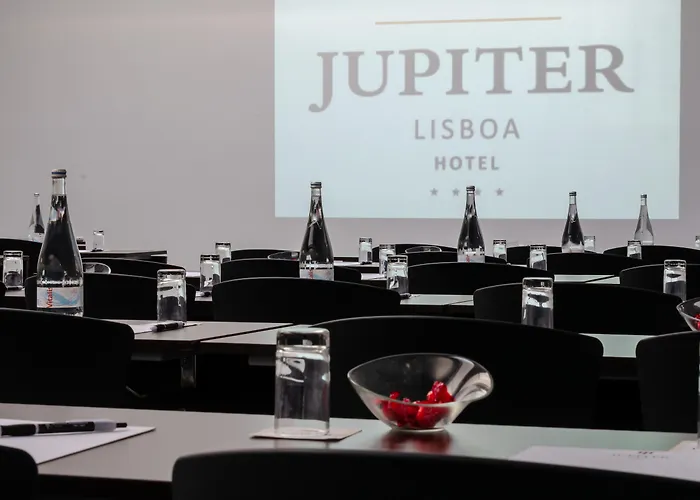 Jupiter - Rooftop & Отель