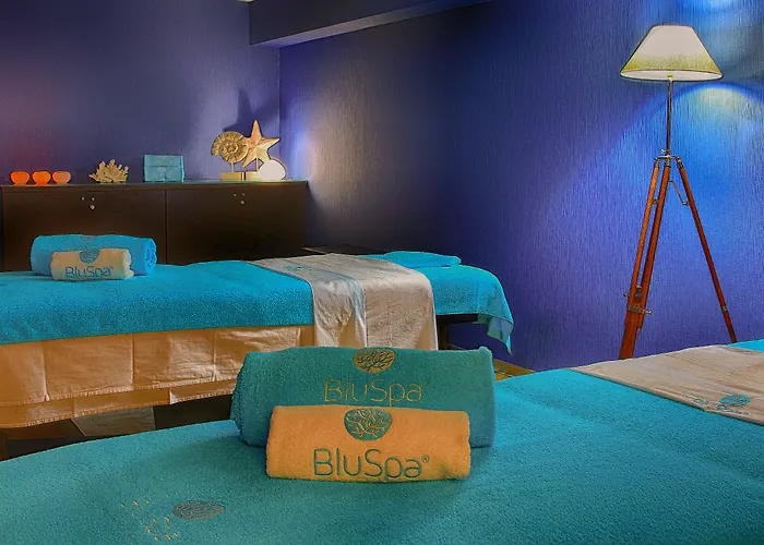 ホテル Jupiter - Rooftop & 4*