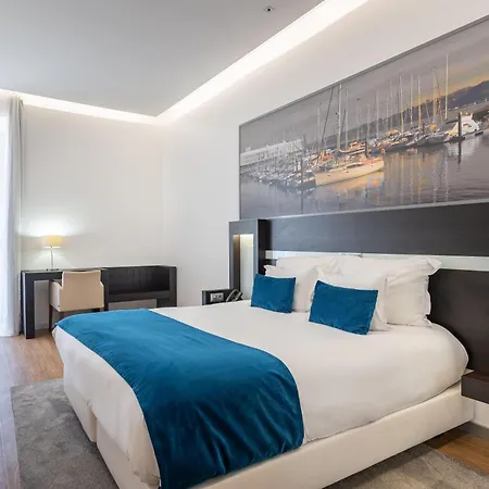 Hotel Jupiter - Rooftop & Lissabon