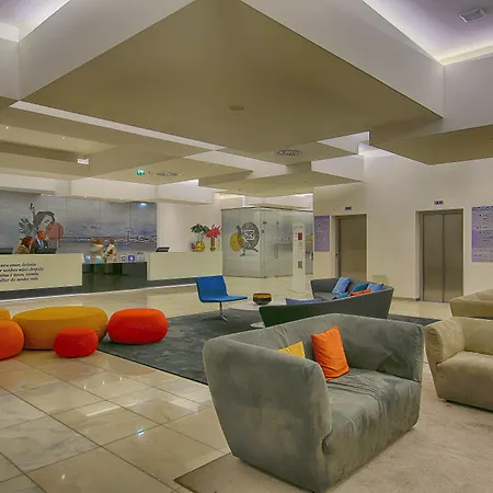 Jupiter - Rooftop & Hotel Lissabon